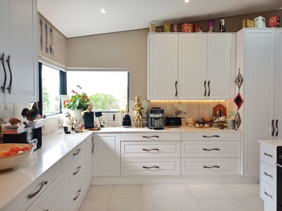 4 Bedroom Property for Sale in Tergniet Western Cape